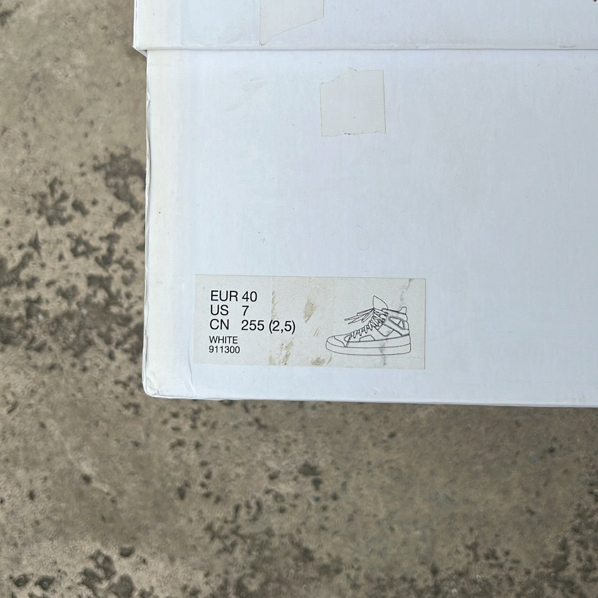 Maison Margiela x H&M High-Top White - EU40 / US7 / UK6