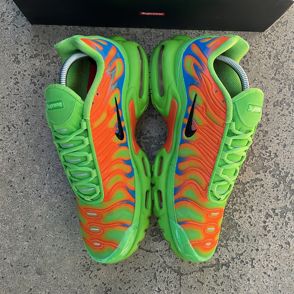 Tn Supreme Green - EU42.5 / US9 / UK8