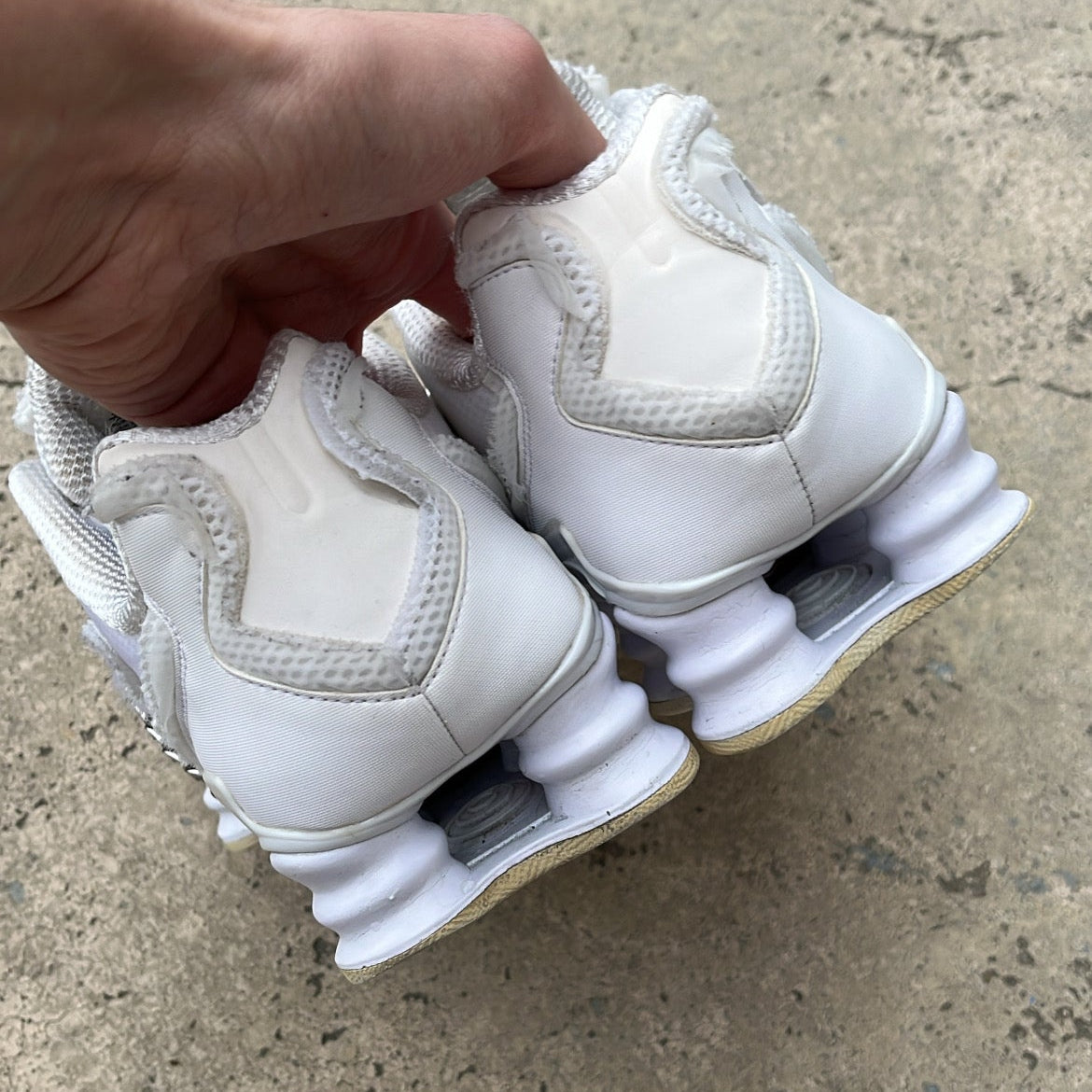 Shox CDG White - EU42 / US8.5 / UK7.5