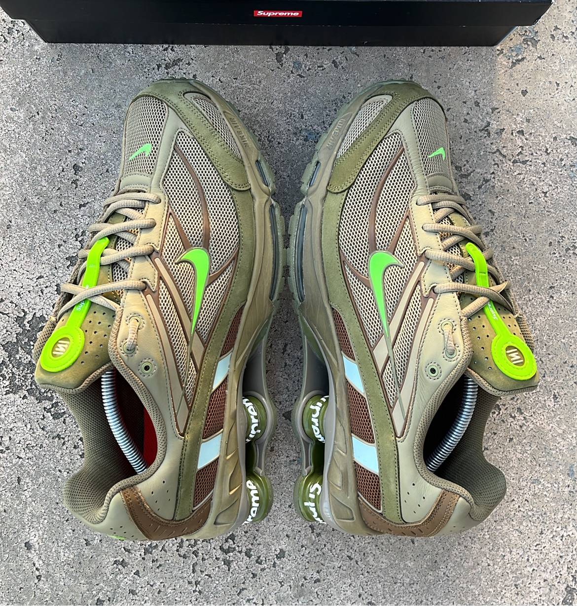 Shox Supreme Kaki - EU46 / US12 / UK11