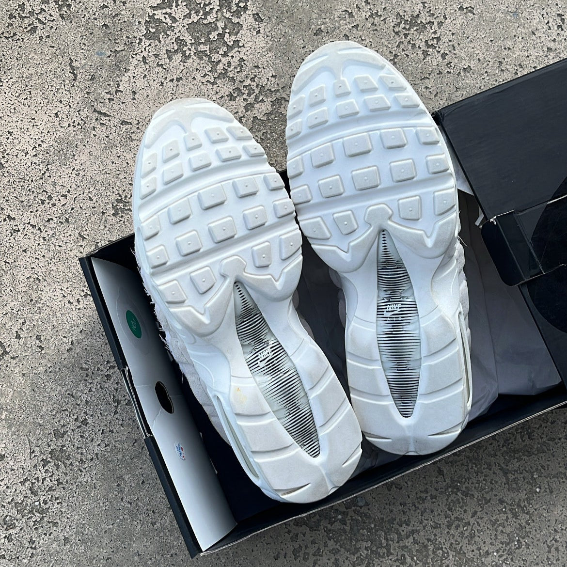 Air Max 95 CDG White - EU43 / US9.5 / UK8.5