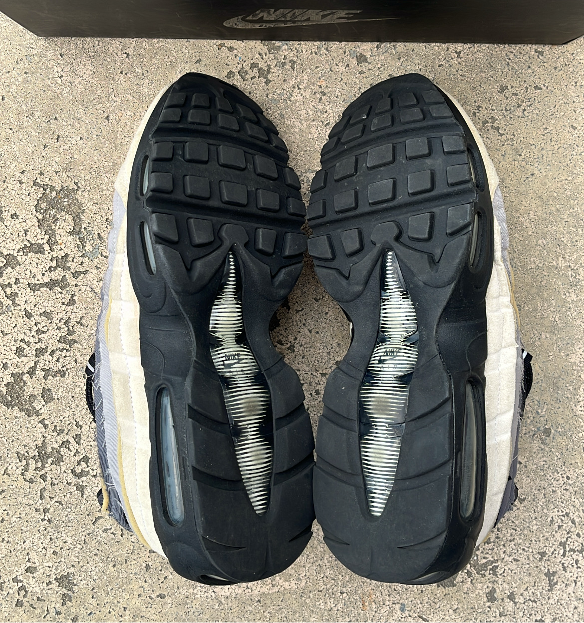 Air Max 95 CDG Grey - EU42,5 / US9 / UK8