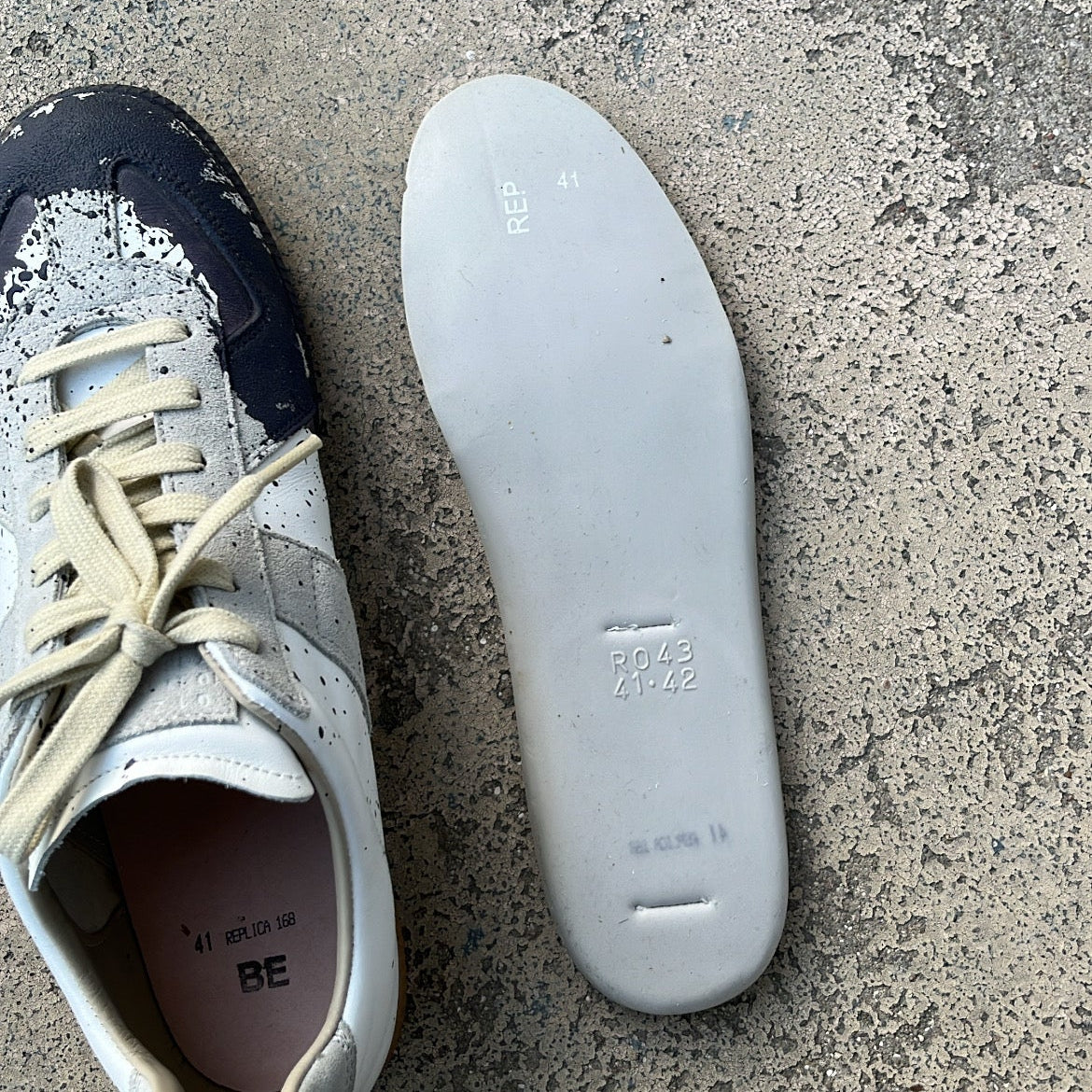 Maison Margiela GAT Paint Splatter Blue - EU41 / US8 / UK7