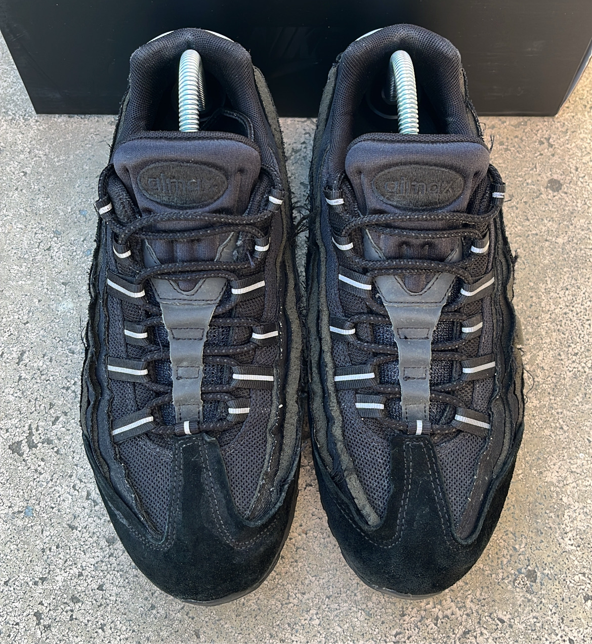 Air Max 95 CDG Black - EU42 / US8.5 / UK7.5