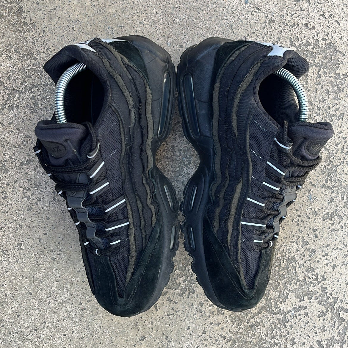 Air Max 95 CDG Black - EU42 / US8.5 / UK7.5