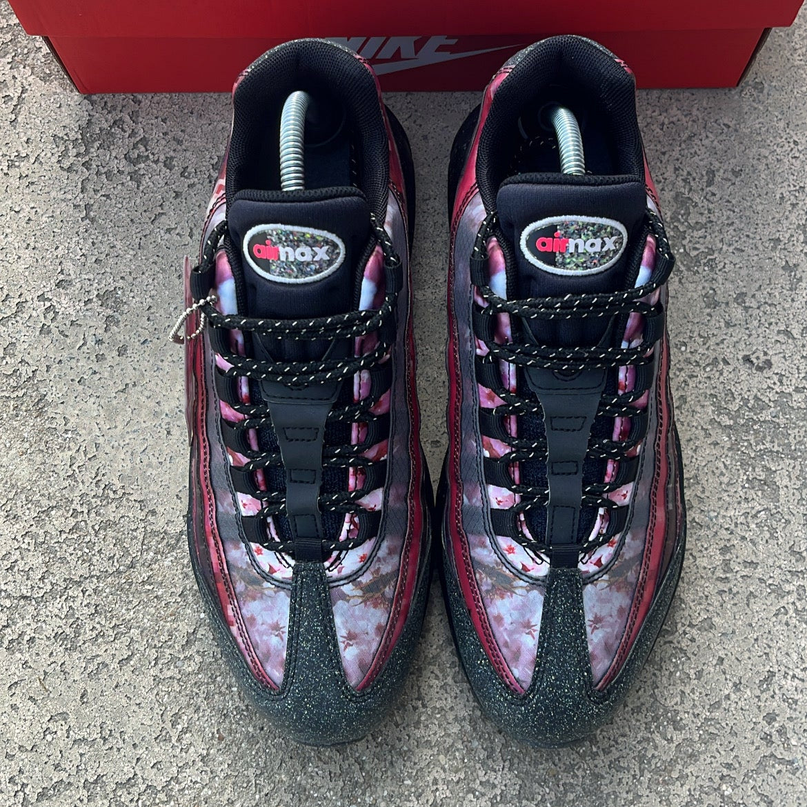 Air Max 95 Cherry Blossom - EU42 / US8.5 / UK7.5