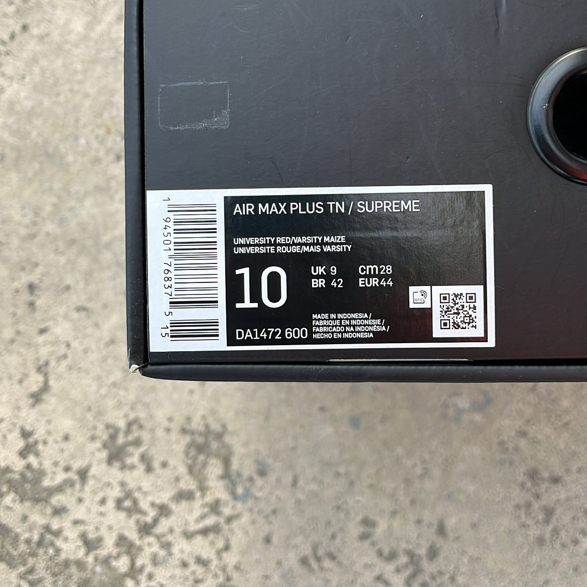 Tn Supreme Red - EU44 / US10 / UK9