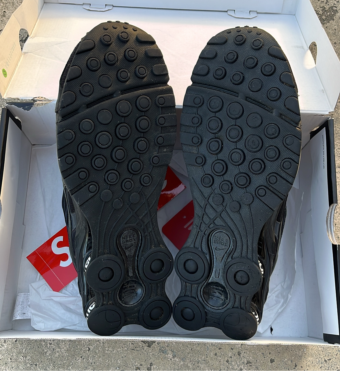 Shox Supreme Black - EU44.5 / US10.5 / UK9.5