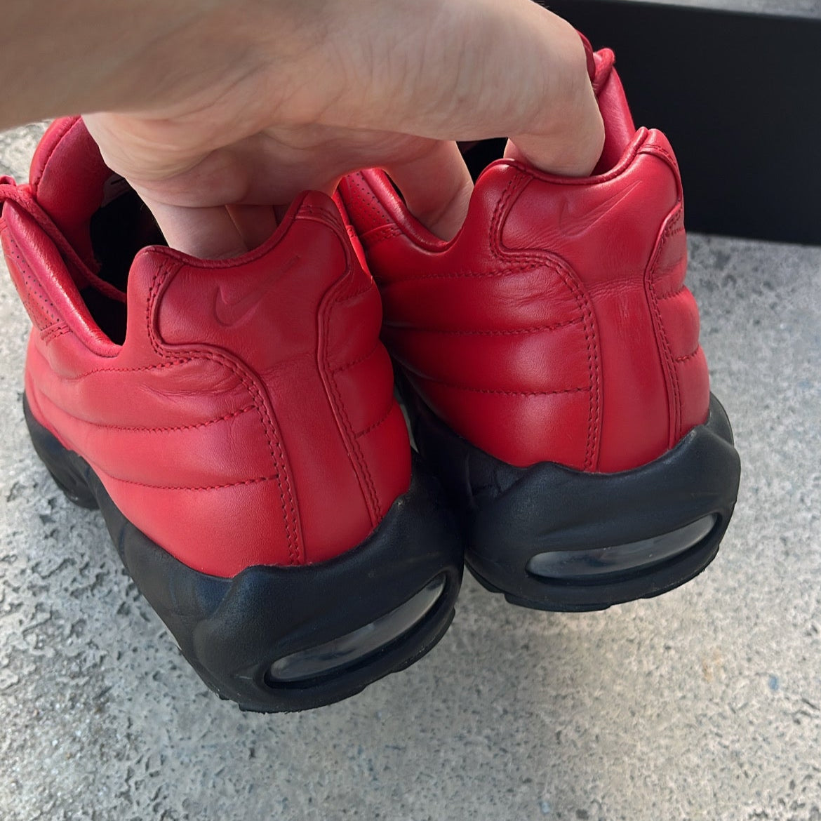 Air Max 95 Supreme Red - EU44 / US10 / UK9