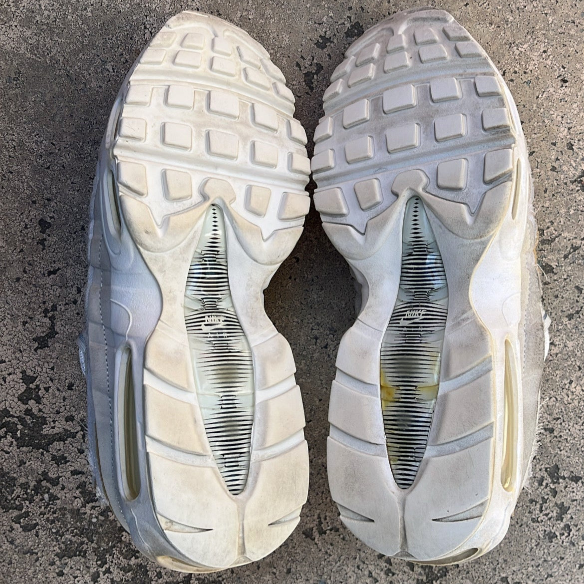 Air Max 95 CDG White - EU42 / US8.5 / UK7.5