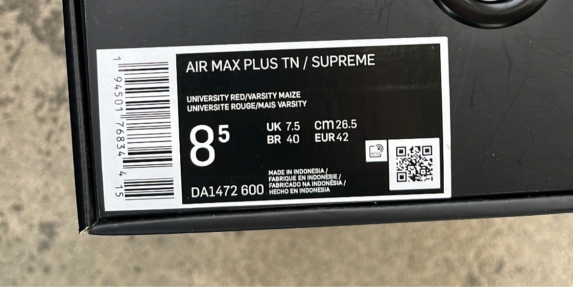 Tn Supreme Red - EU42 / US8.5 / UK7.5