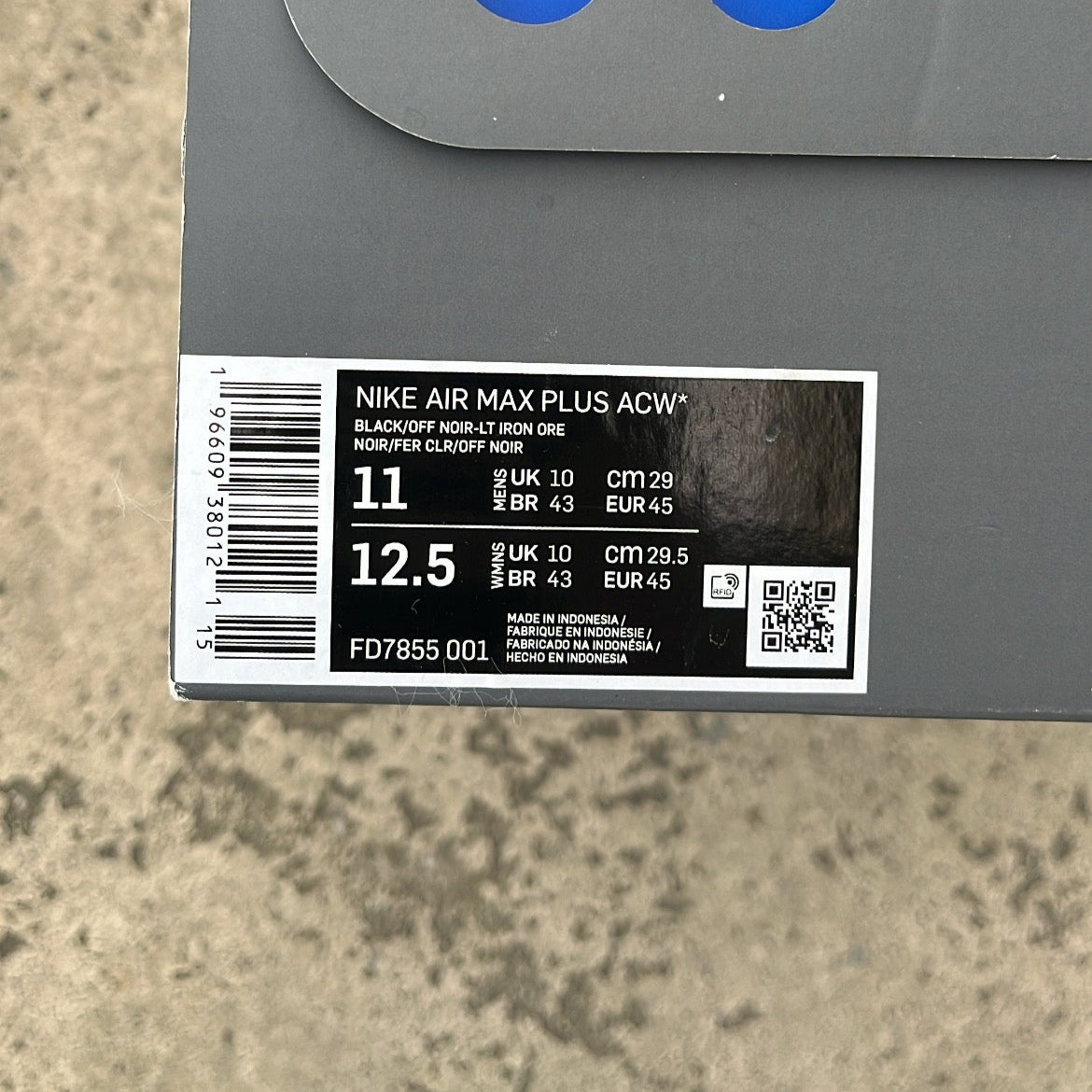 TN A Cold Wall Black - EU45 / US11 / UK10