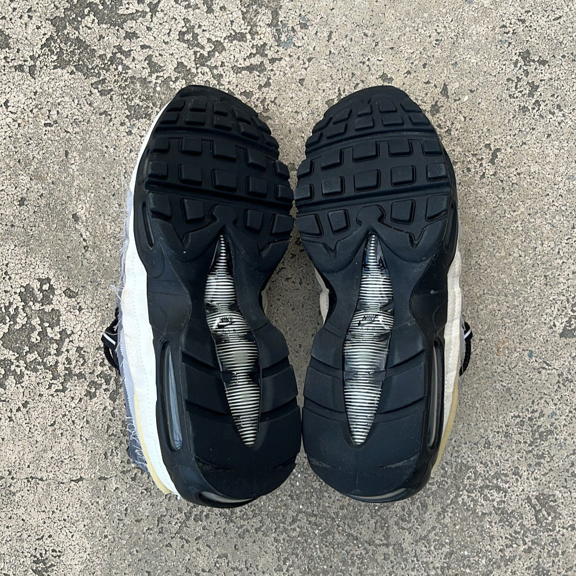 Air Max 95 CDG Grey - EU44 / US10 / UK9