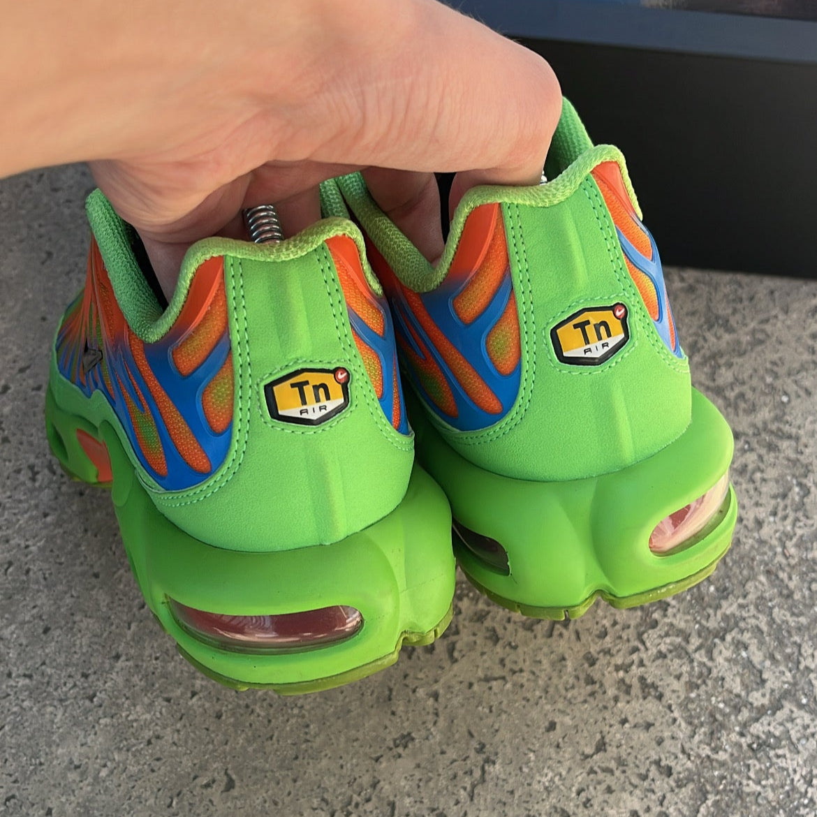 Tn Supreme Green - EU42.5 / US9 / UK8
