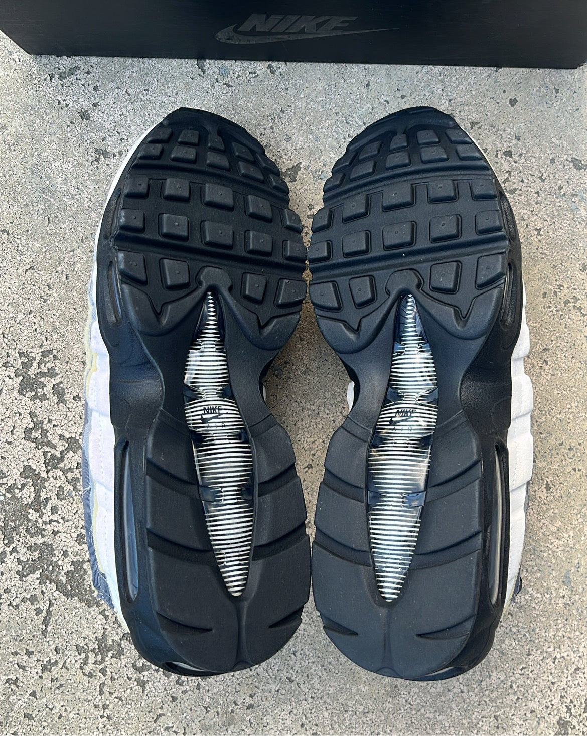 Air Max 95 CDG Grey - EU44,5 / US10.5 / UK9.5