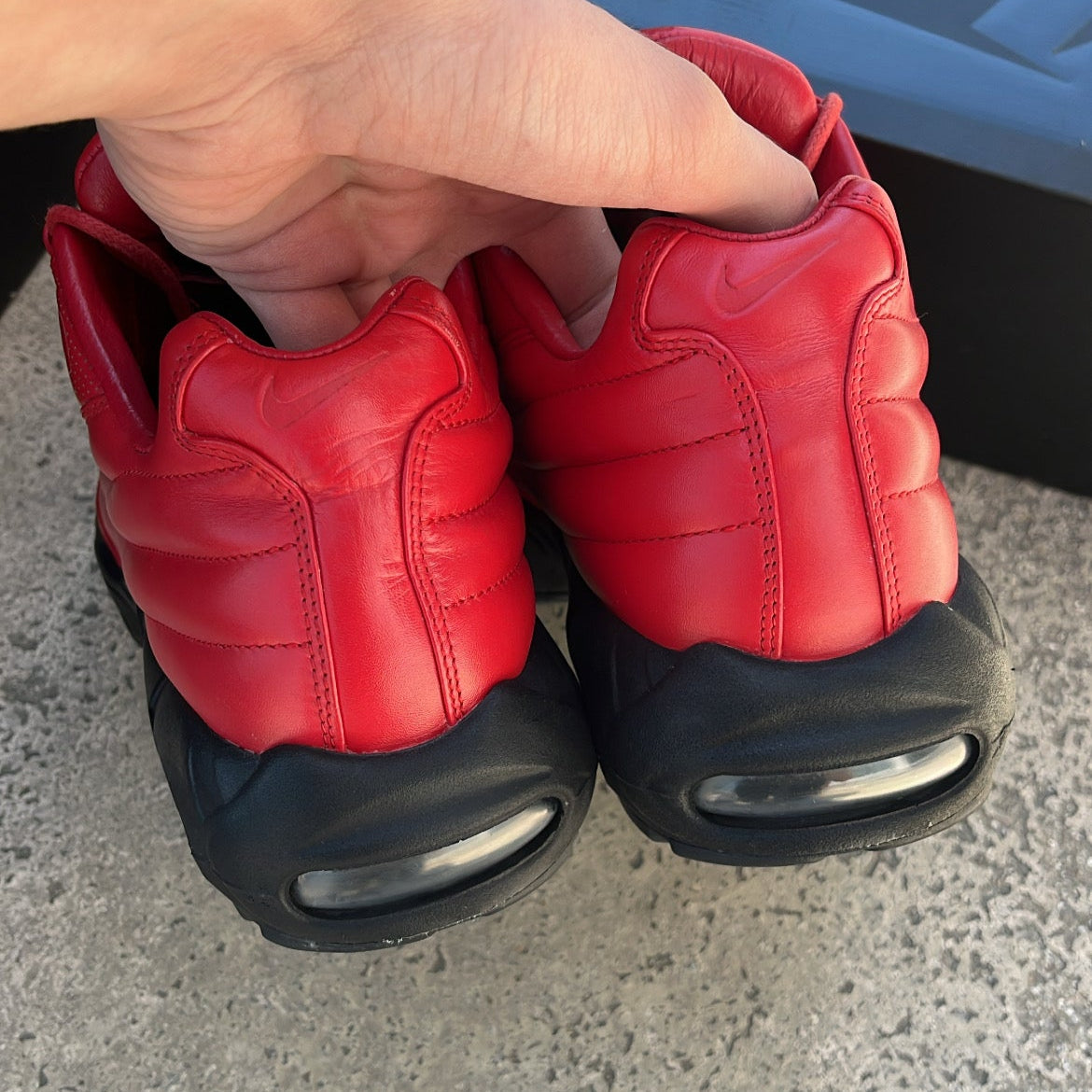 Air Max 95 Supreme Red - EU44.5 / US10.5 / UK9.5