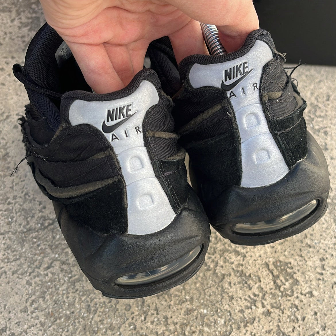 Air Max 95 CDG Black - EU42.5 / US9 / UK8