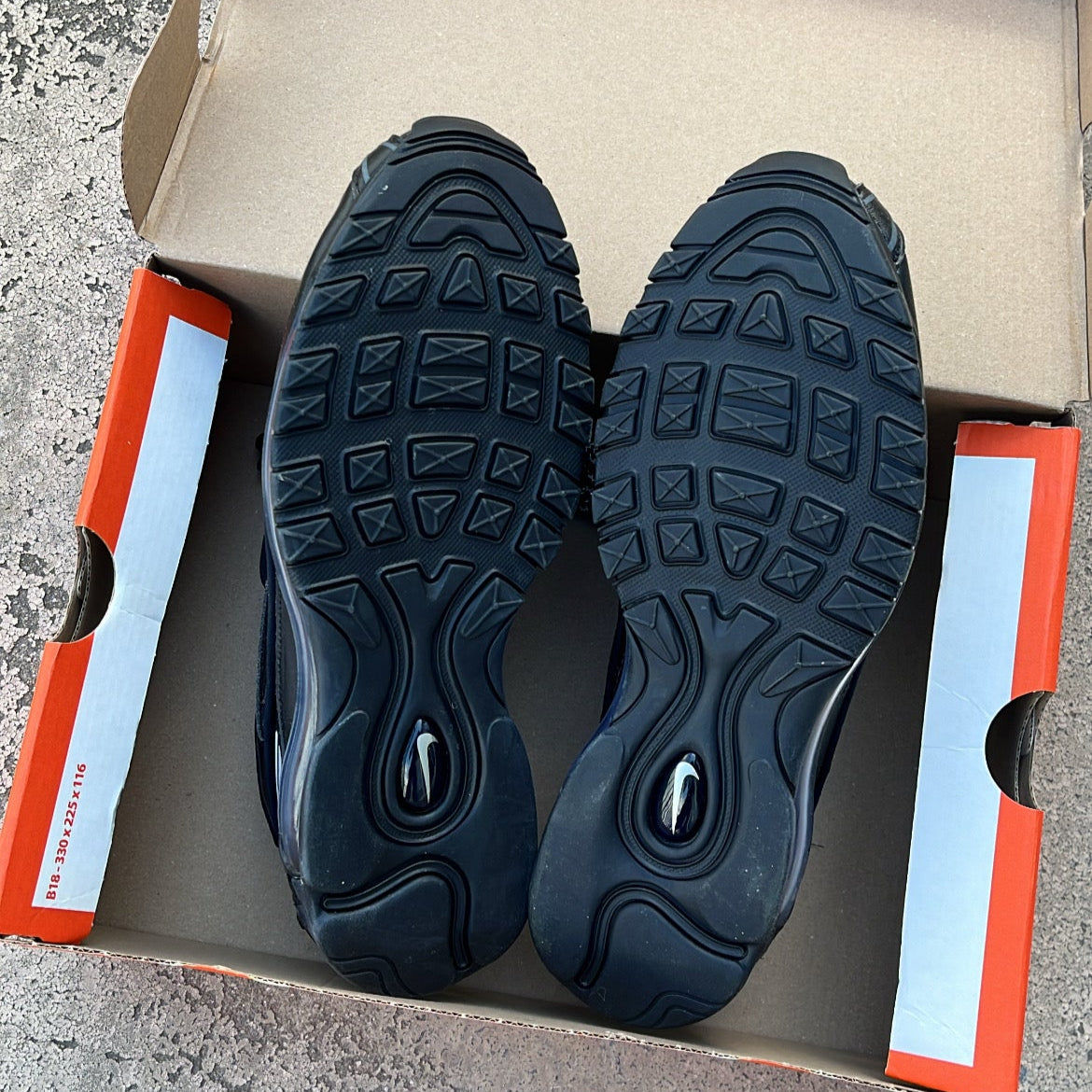 Air Max 98TL Supreme Black - EU42.5 / US9 / UK8