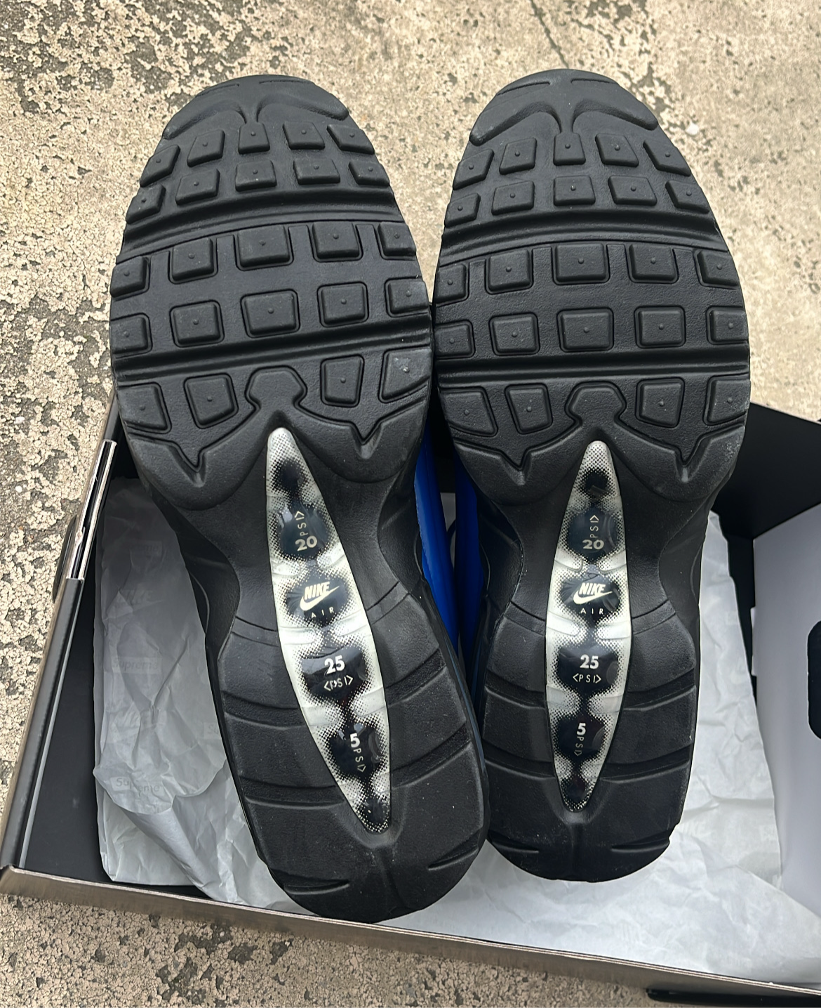 Air Max 95 Supreme Blue - EU44 / US10 / UK9