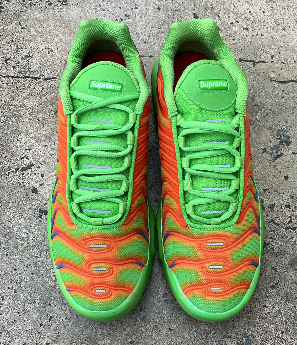 Tn Supreme Green - EU42 / US8.5 / UK7.5