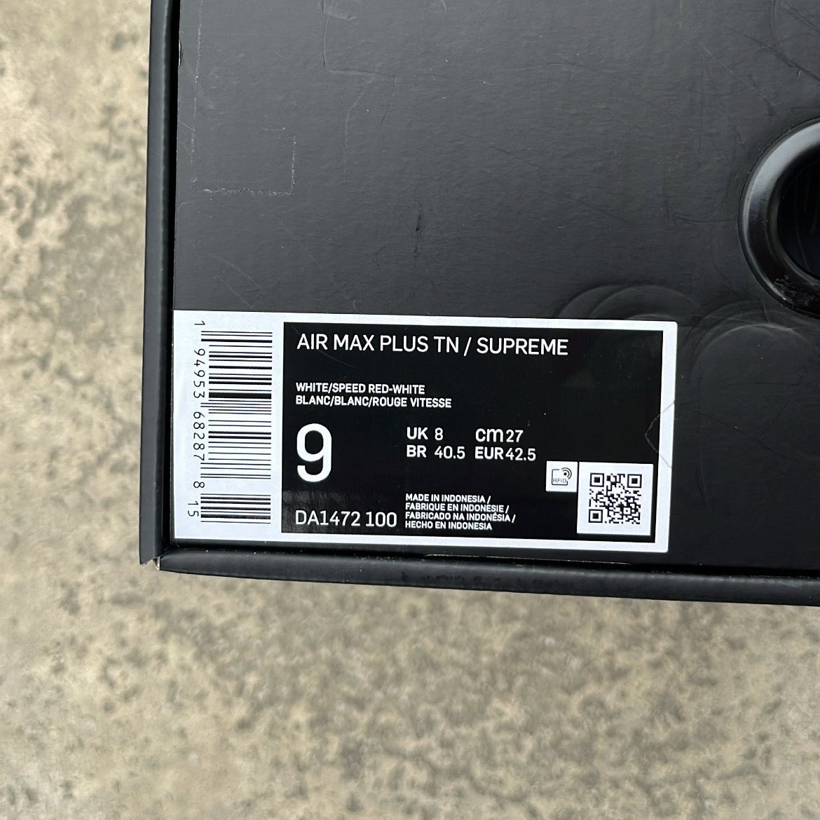 Tn Supreme White - EU42.5 / US9 / UK8