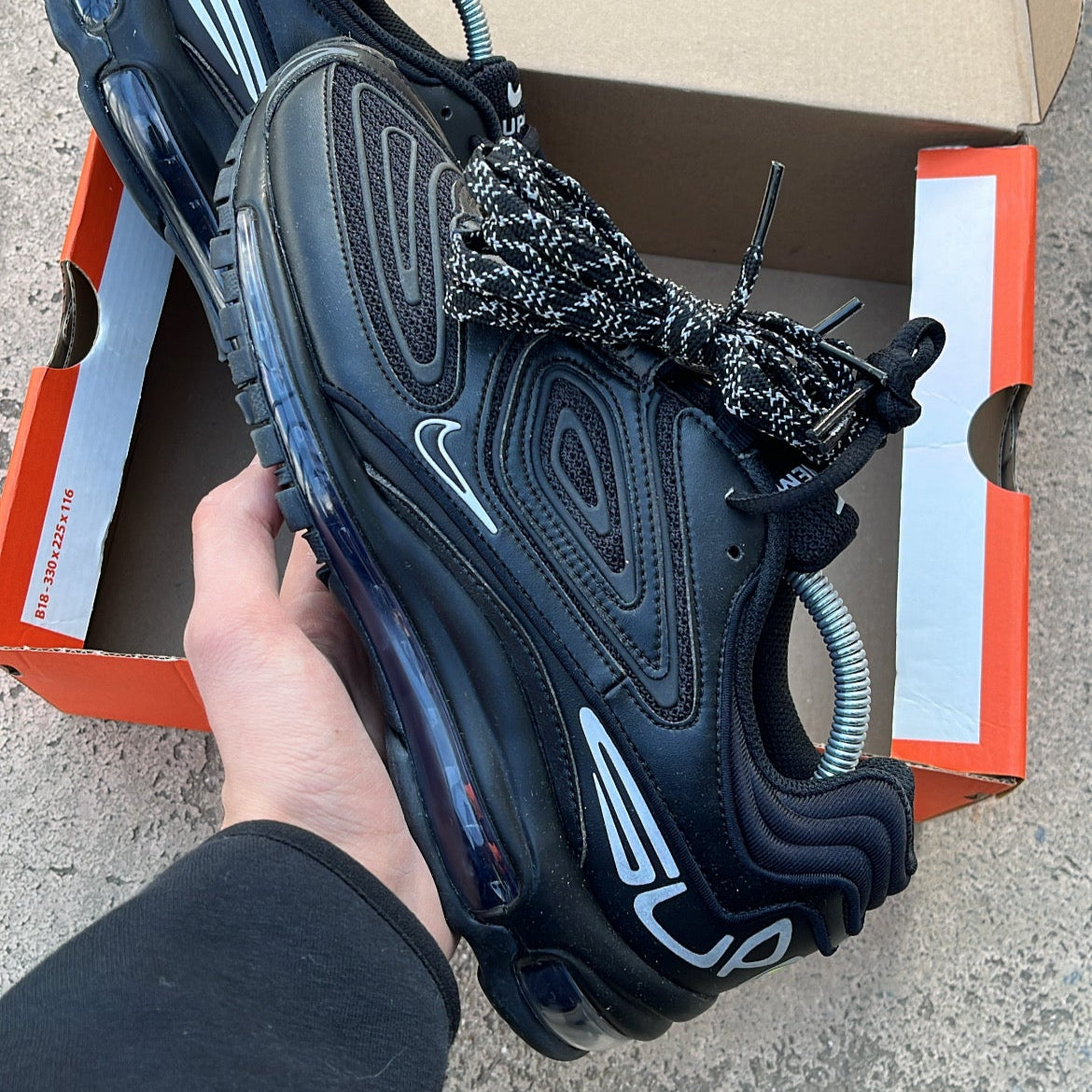 Air Max 98TL Supreme Black - EU42.5 / US9 / UK8