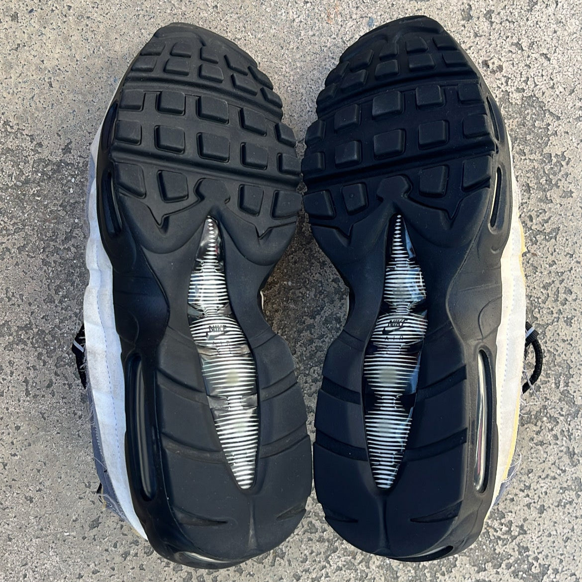 Air Max 95 CDG Grey - EU44 / US10 / UK9
