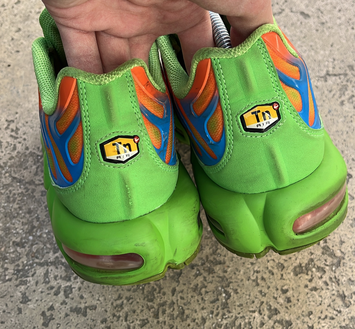 Tn Supreme Green - EU44 / US10 / UK9