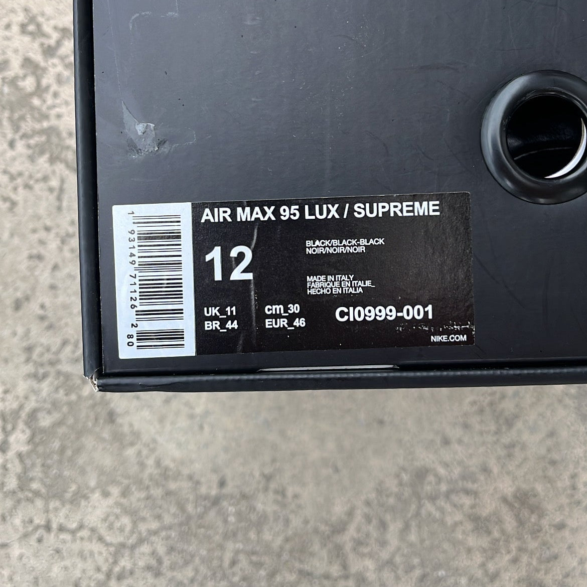 Air Max 95 Supreme Black - EU46 / US12 / UK11