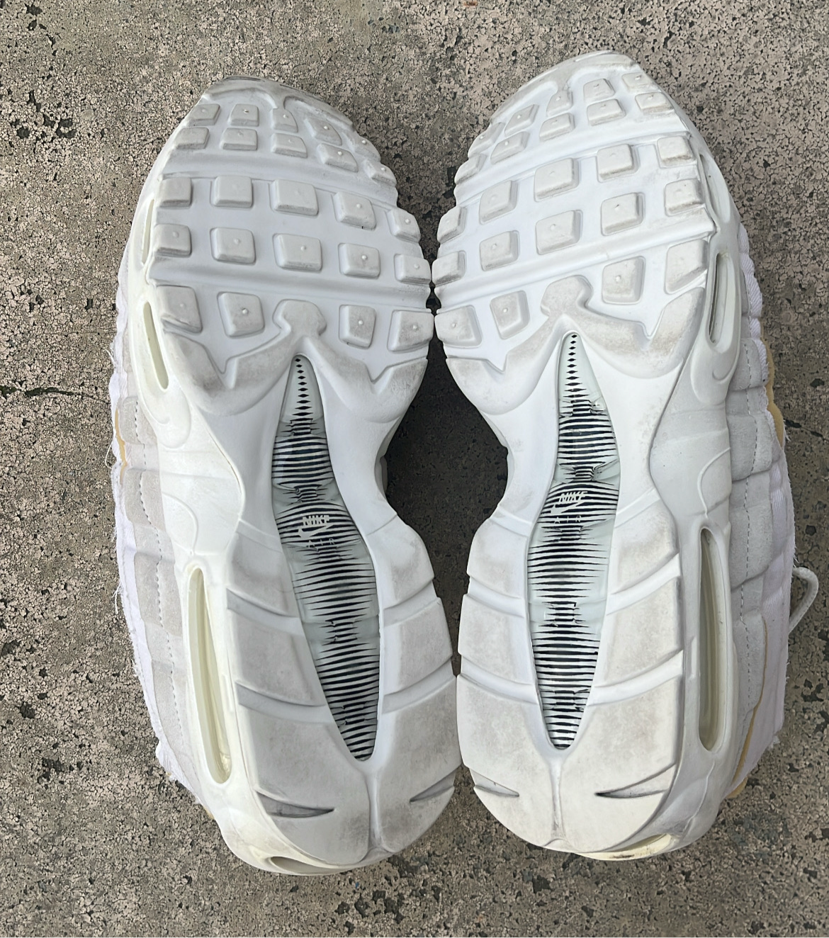 Air Max 95 CDG White - EU44 / US10 / UK9