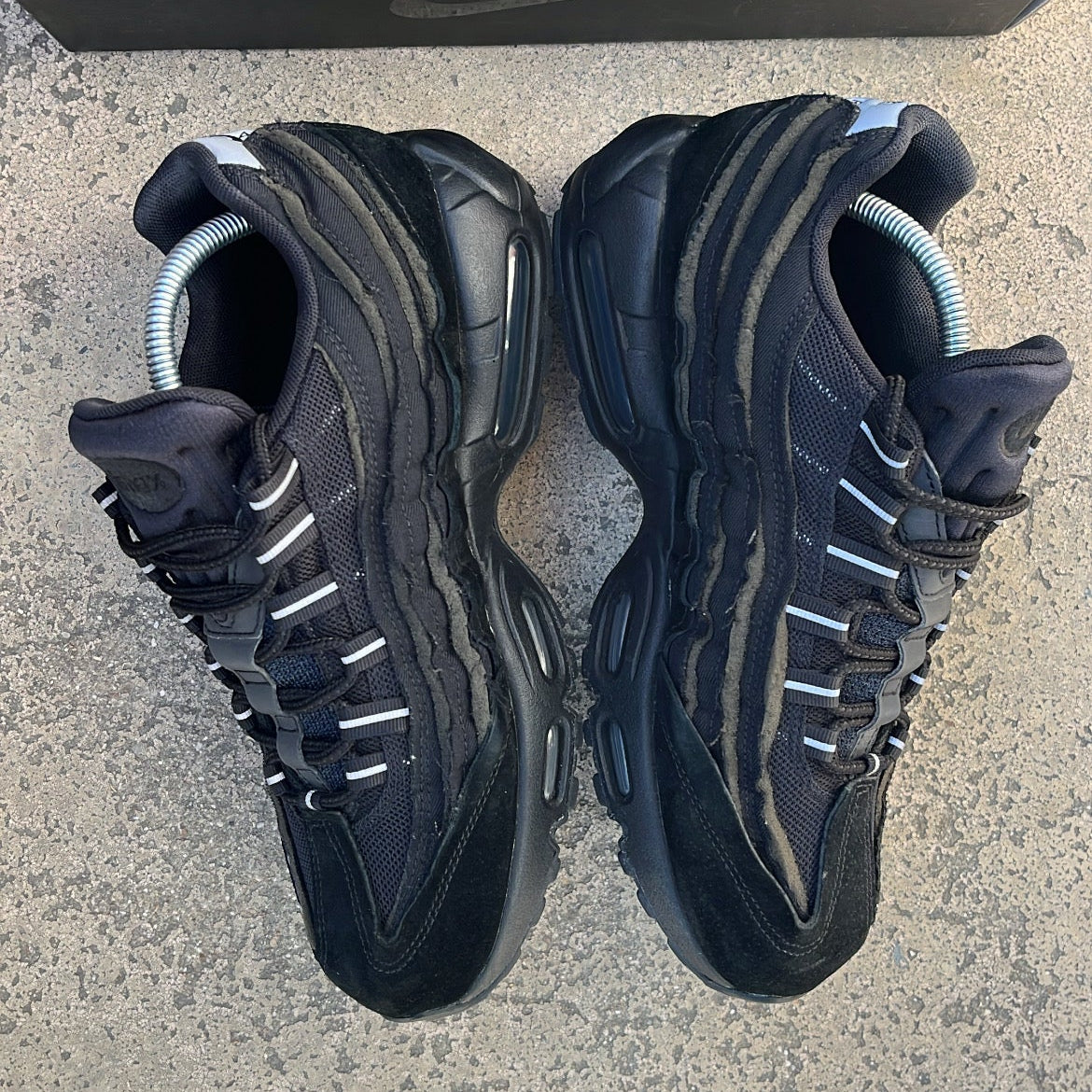 Air Max 95 CDG Black - EU42.5 / US9 / UK8