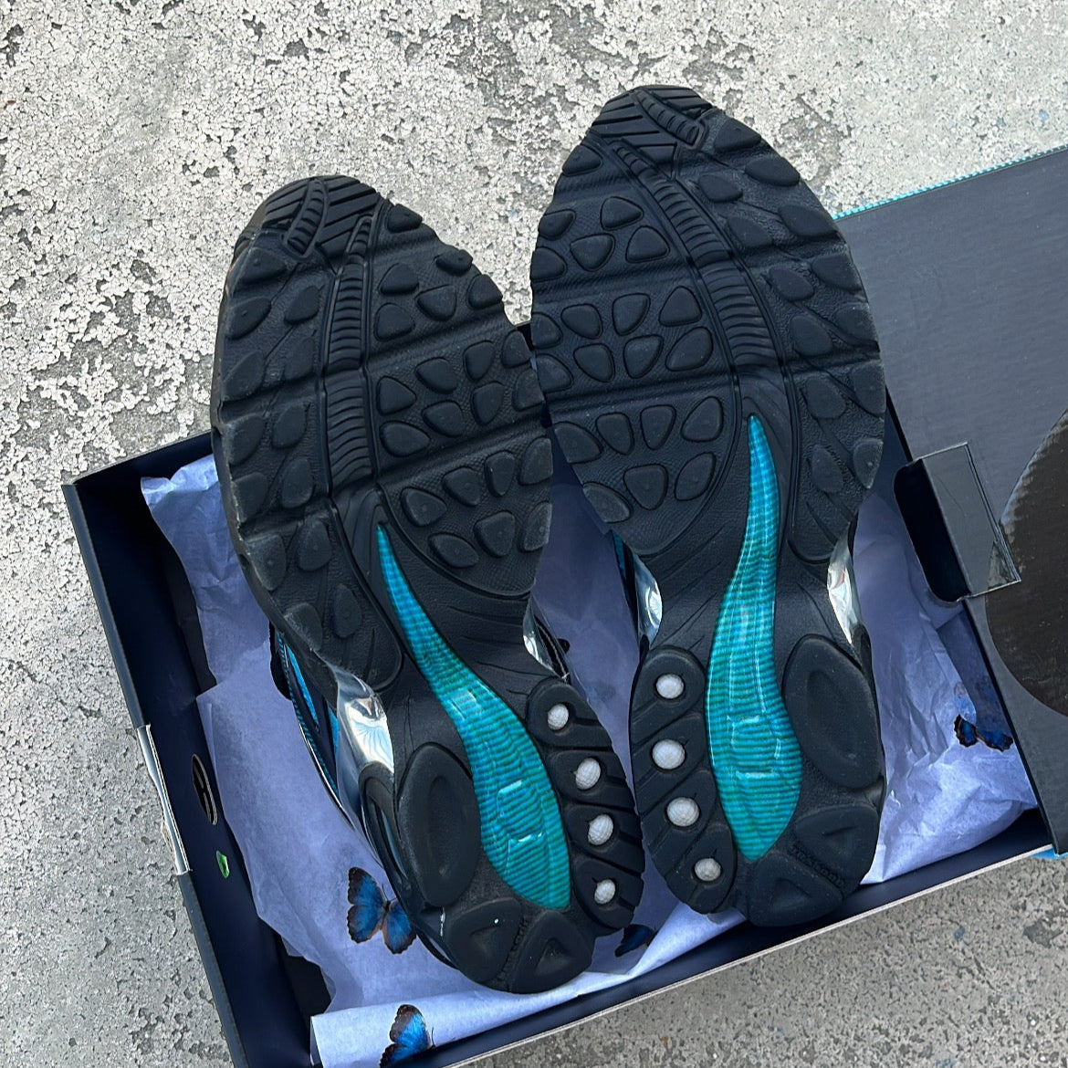 Air Max Skepta Blue - EU42 / US8.5 / UK7.5