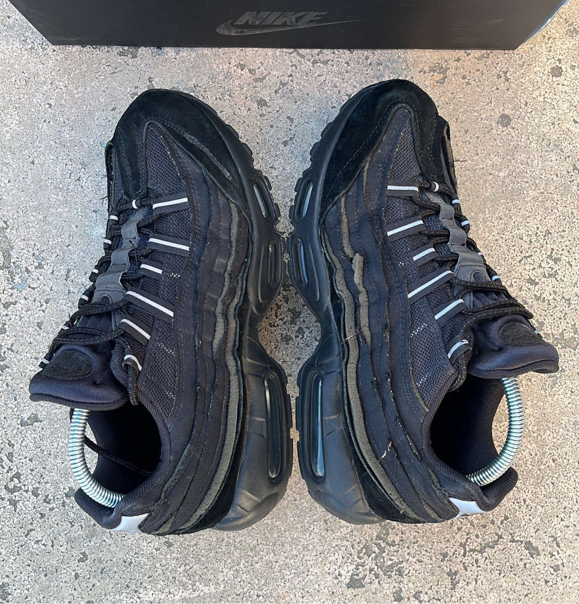 Air Max 95 CDG Black - EU42 / US8.5 / UK7.5