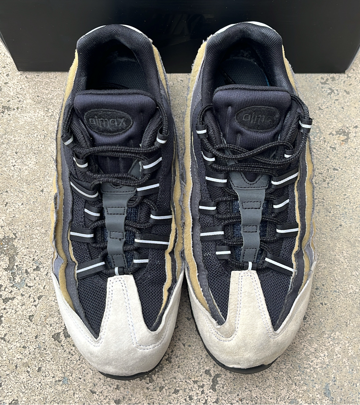Air Max 95 CDG Grey - EU42.5 / US9 / UK8
