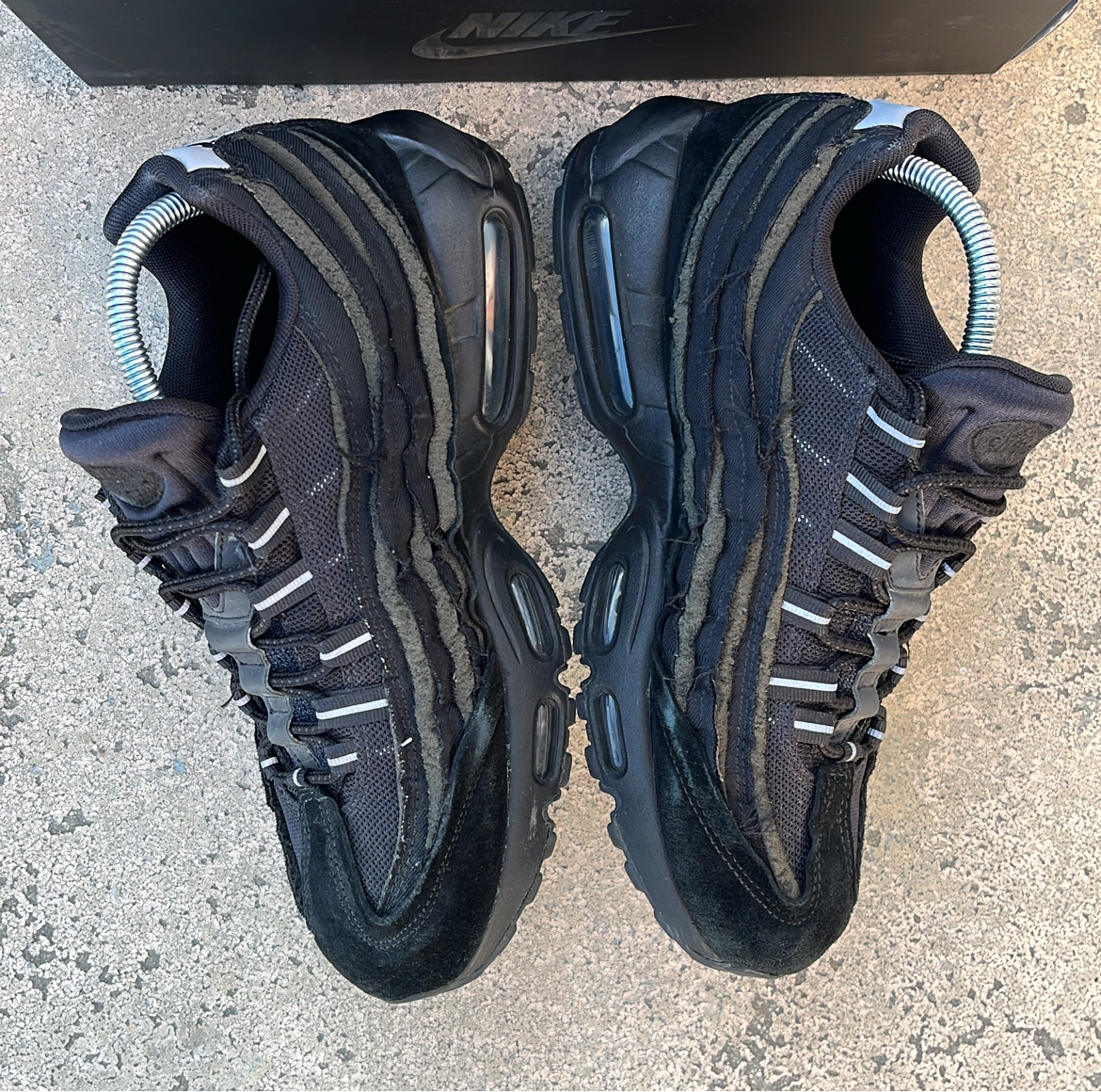Air Max 95 CDG Black - EU42 / US8.5 / UK7.5