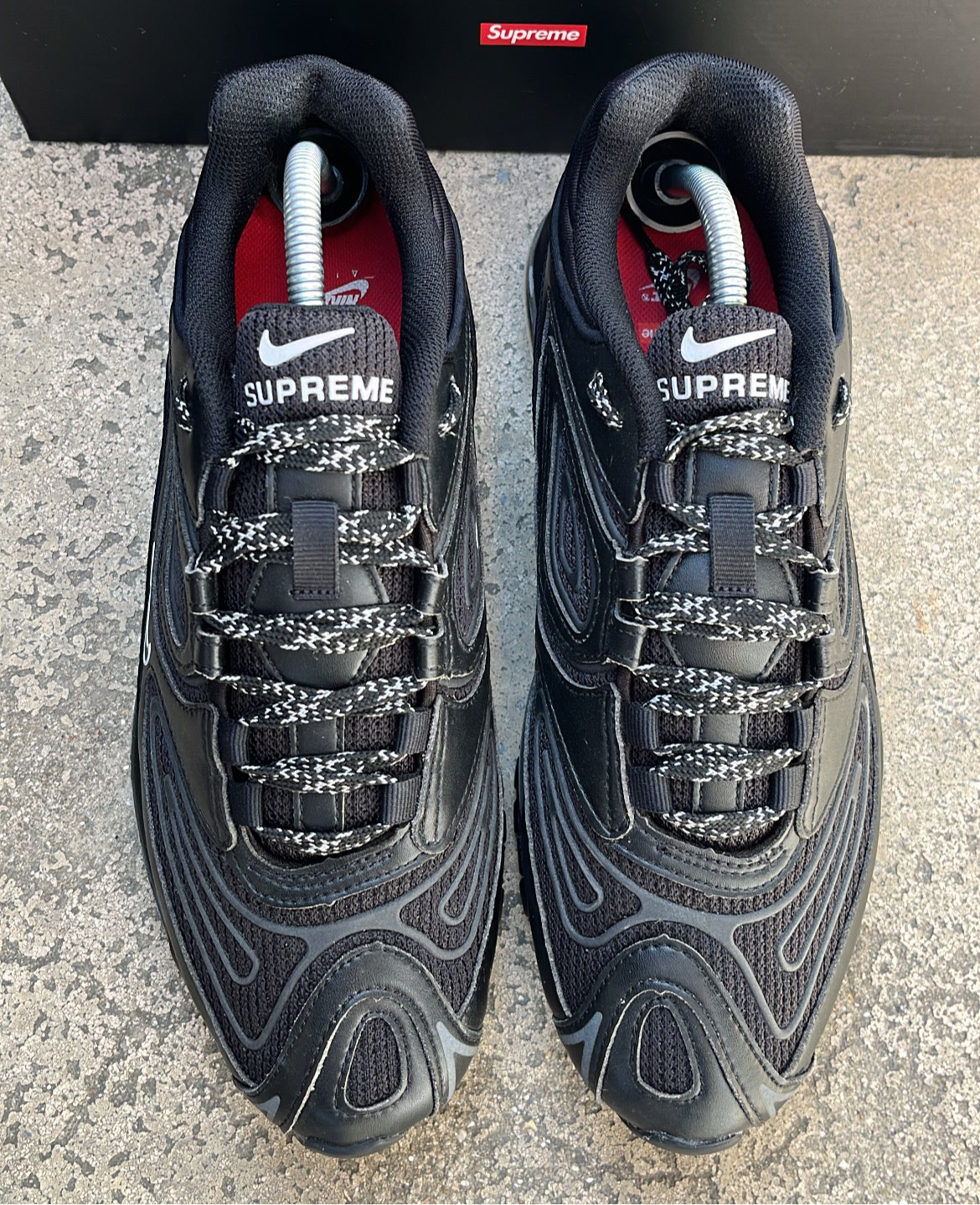 Air Max 98TL Supreme Black - EU42.5 / US9 / UK8