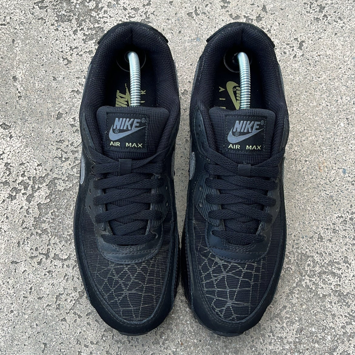 Air Max 90 Halloween - EU43 / US9.5 / UK8.5