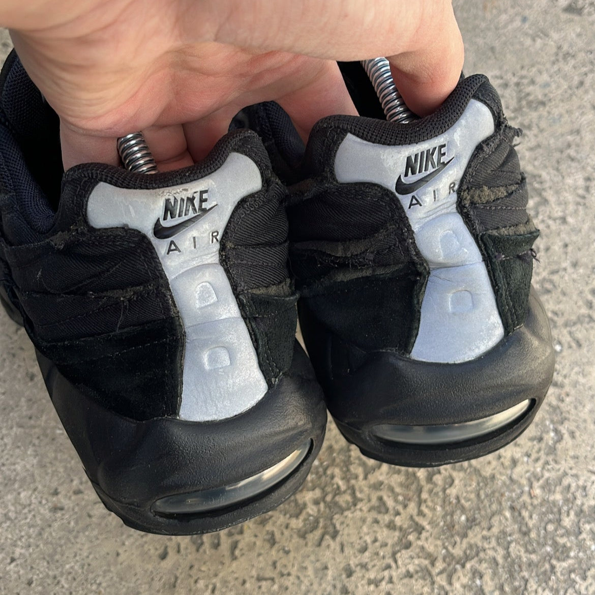 Air Max 95 CDG Black - EU42 / US8.5 / UK7.5