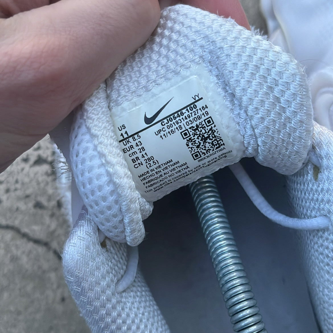 Shox CDG White - EU43 / US9.5 / UK8.5