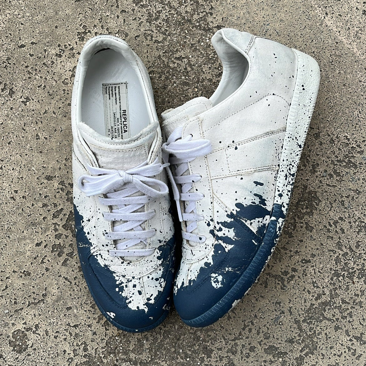 Maison Margiela GAT Paint Splatter Oil Blue - EU41 / US8 / UK7