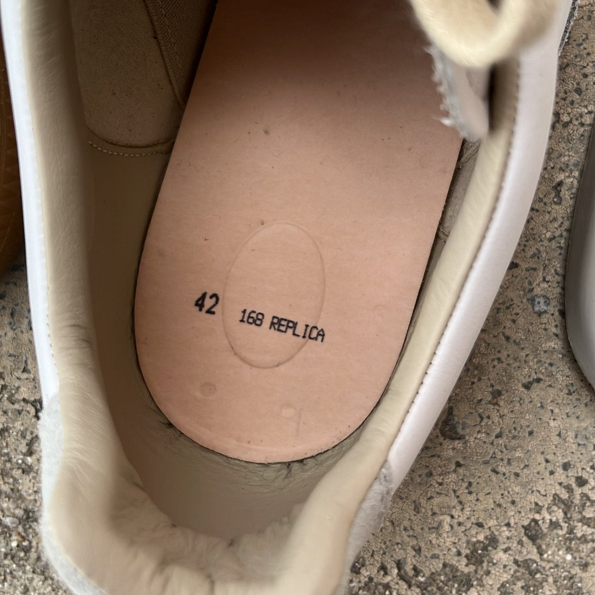 Maison Margiela GAT White Grey - EU42 / US8.5 / UK7.5