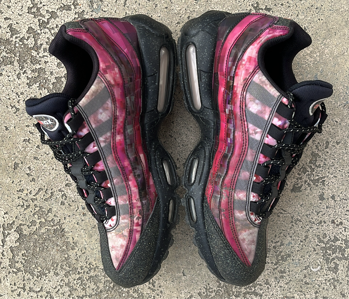 Air Max 95 Cherry Blossom - EU42.5 / US9 / UK8