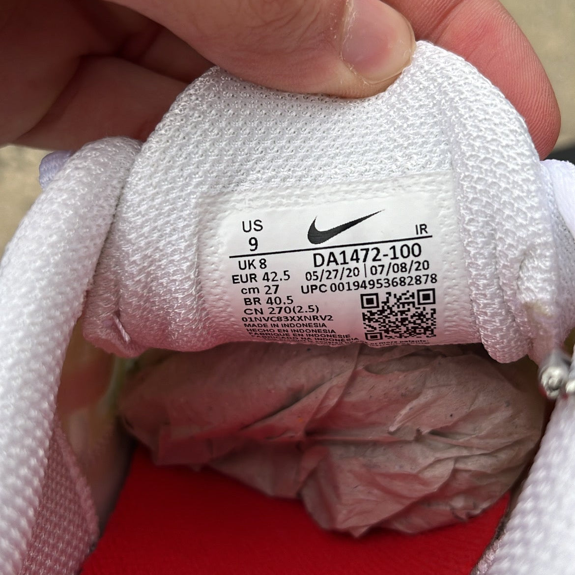 Tn Supreme White - EU42.5 / US9 / UK8