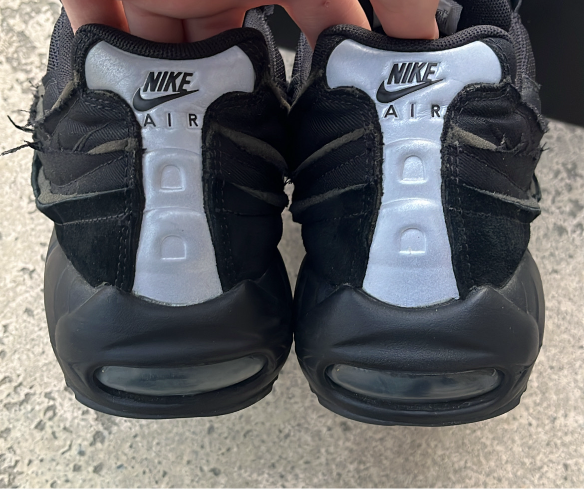 Air Max 95 CDG Black - EU42.5 / US9 / UK8