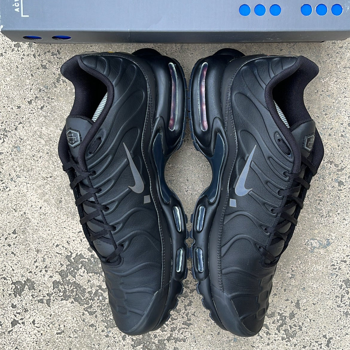 TN A Cold Wall Black - EU46 / US12 / UK11