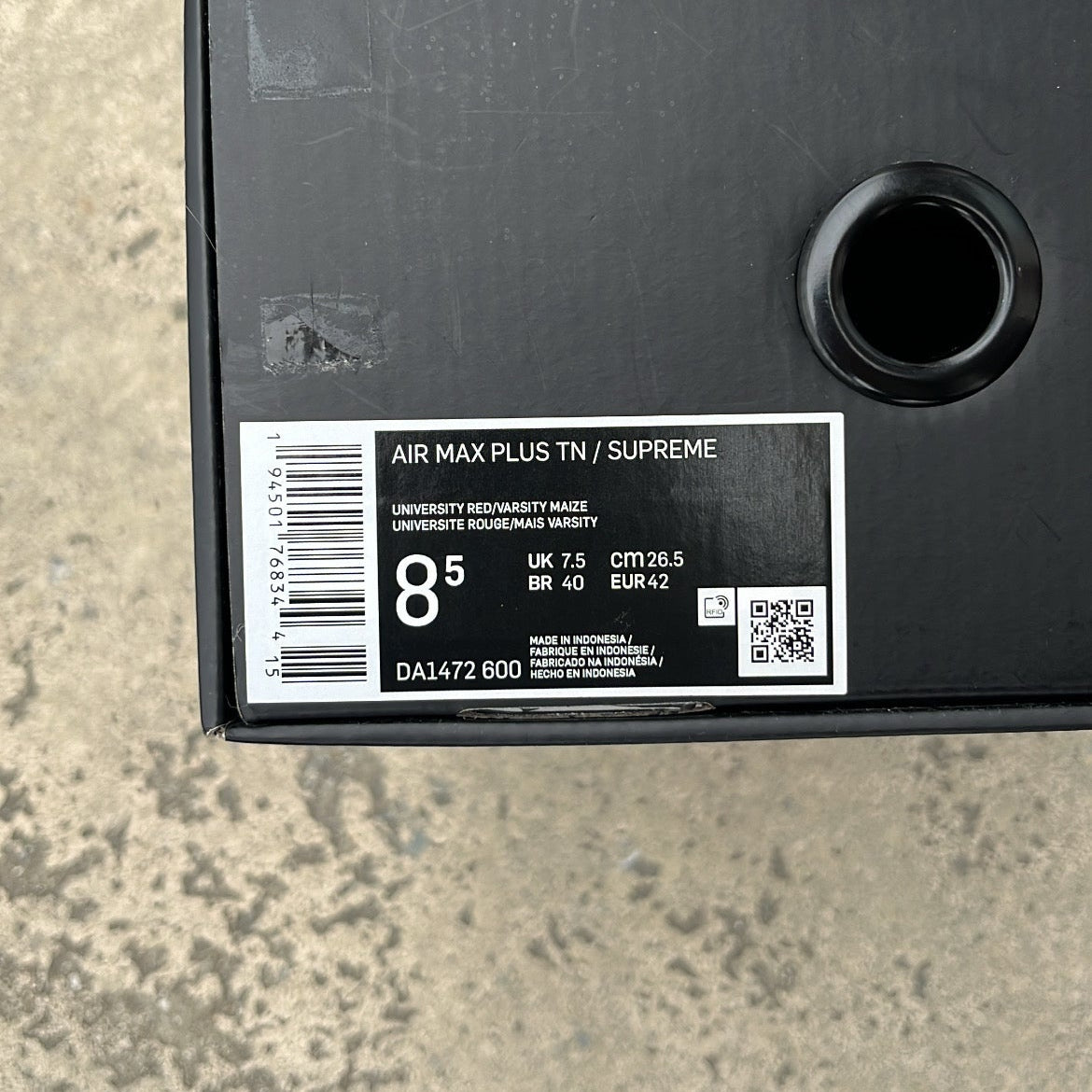 Tn Supreme Red - EU42 / US8.5 / UK7.5