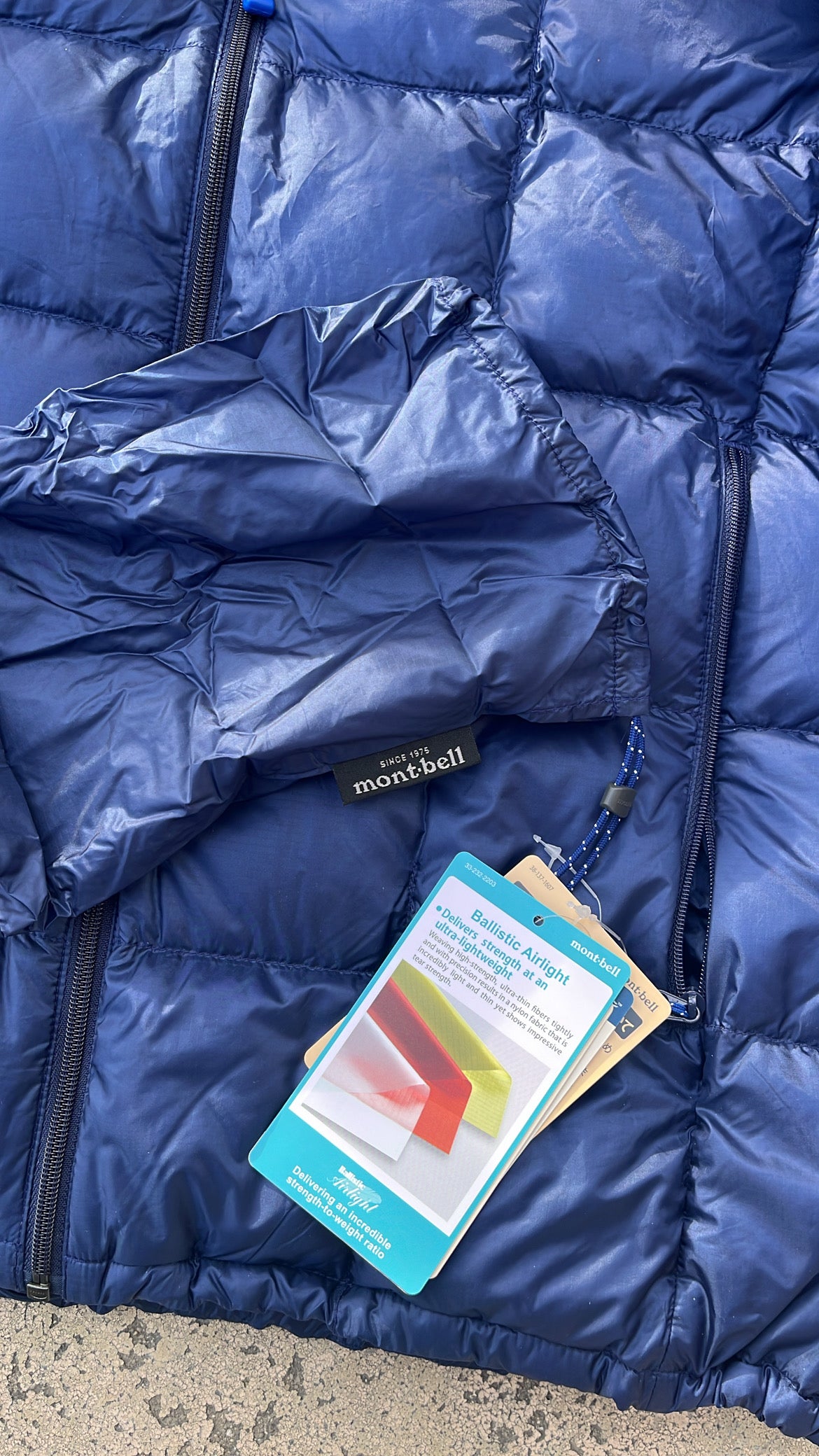 Montbell Alpine Light Down Puffer Blue - M