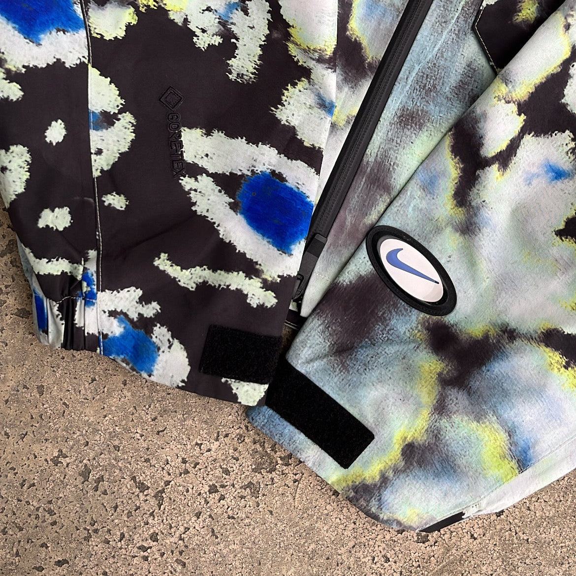 Nike x Nocta Opal Gore-Tex Jacket White - M