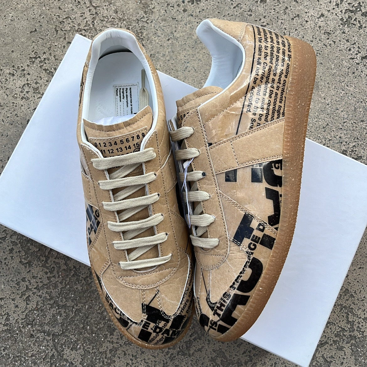 Maison Margiela GAT Newspaper - EU41 / US8 / UK7