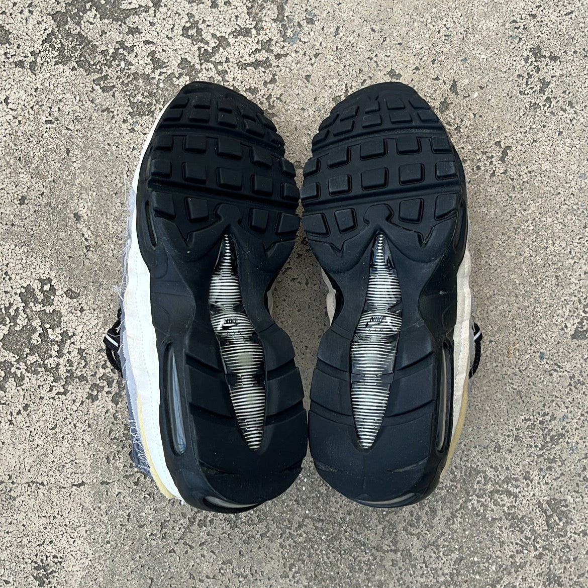 Air Max 95 CDG Grey - EU44 / US10 / UK9